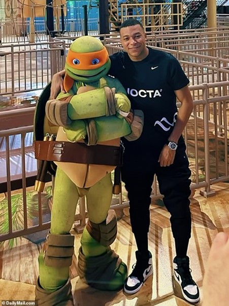 Mbappe Joins 'Sibling' Ninja Turtles for a Photo Shoot