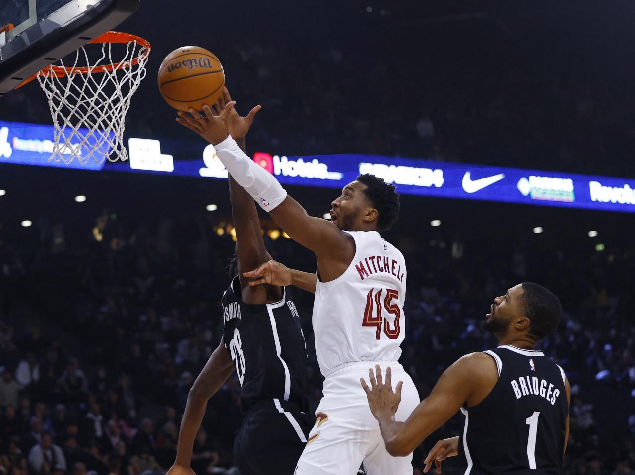 Donovan Mitchell was the star of the show as Cleveland defeated Brooklyn in Paris