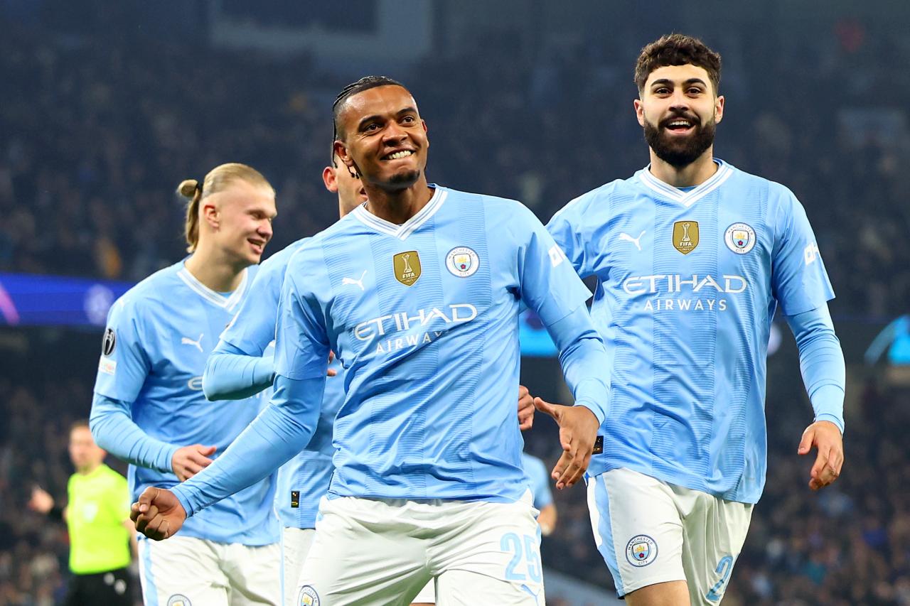 Manchester cruised their way into the Champions League quarter-finals