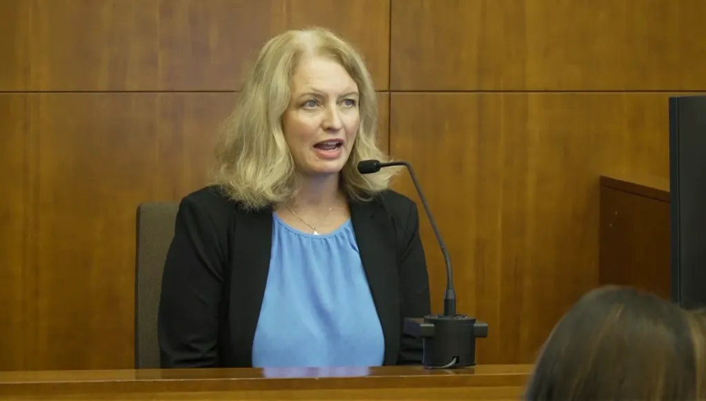Andrea Hennigan testifies.
