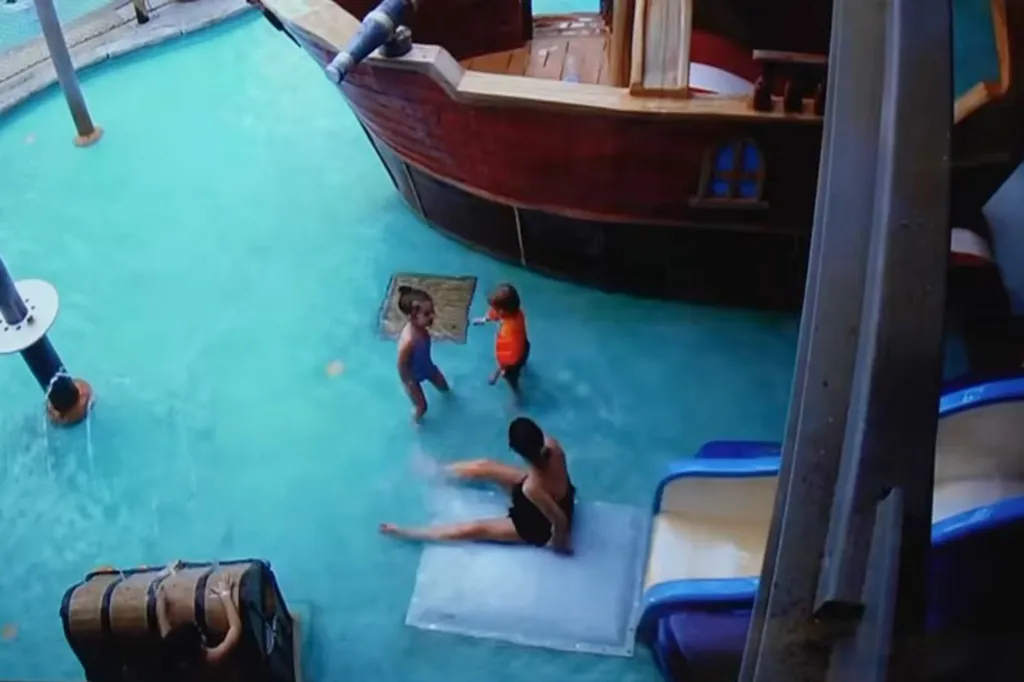 victim Cora Clany (left) and Lindsay Clancy (seated) at a waterpark