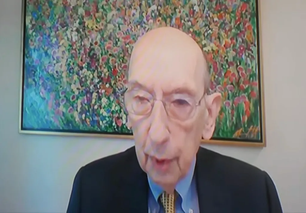 Forensic psychiatrist Dr. Phillip Resnick testifies on Friday.