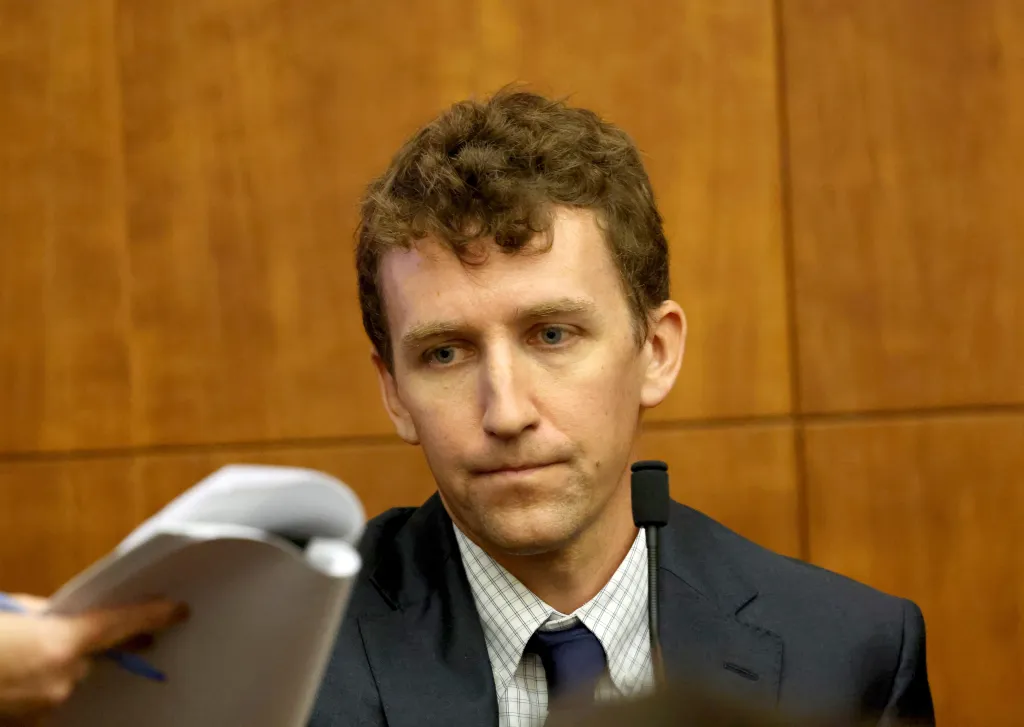 Patrick Clancy on the stand at Lindsay Clancy's murder trial.