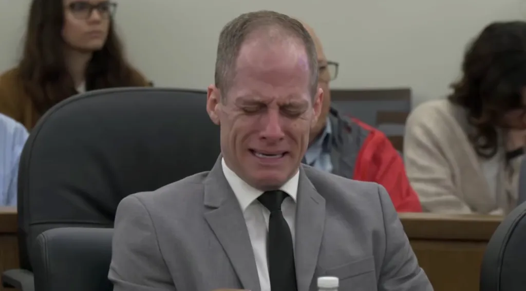 Caleb Flynn crying at his murdered wife's trial.