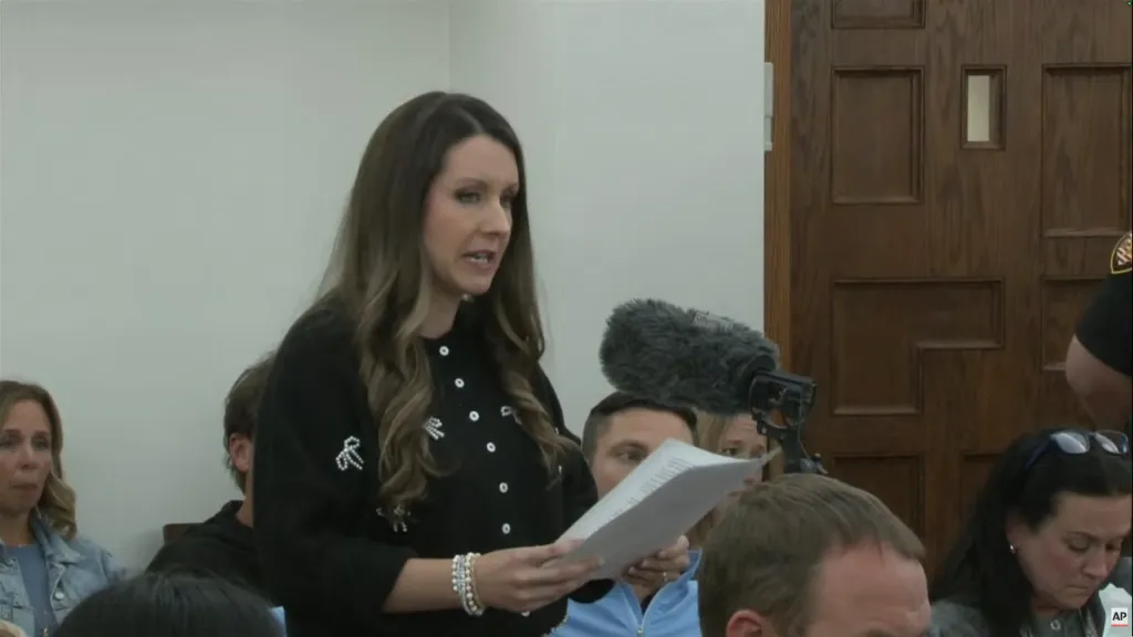 Kayla Keyt giving a victim impact statement in an Ohio courtroom.